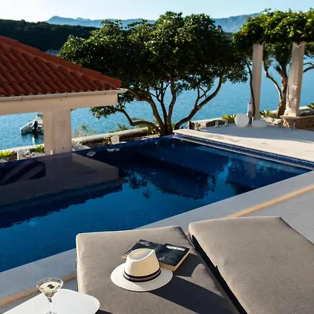 Seafront - Orasija Villa Povlja