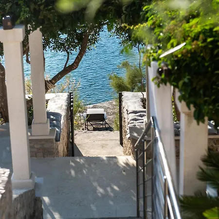 Seafront - Orasija *